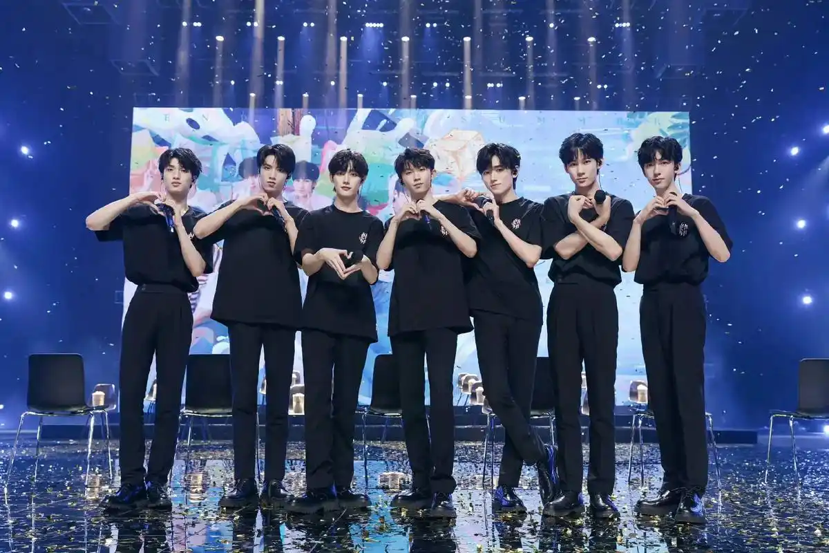 回忆一波.#时代少年团 #回忆 #壁纸  - 抖音