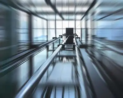 巨立系列大载重量液压电梯