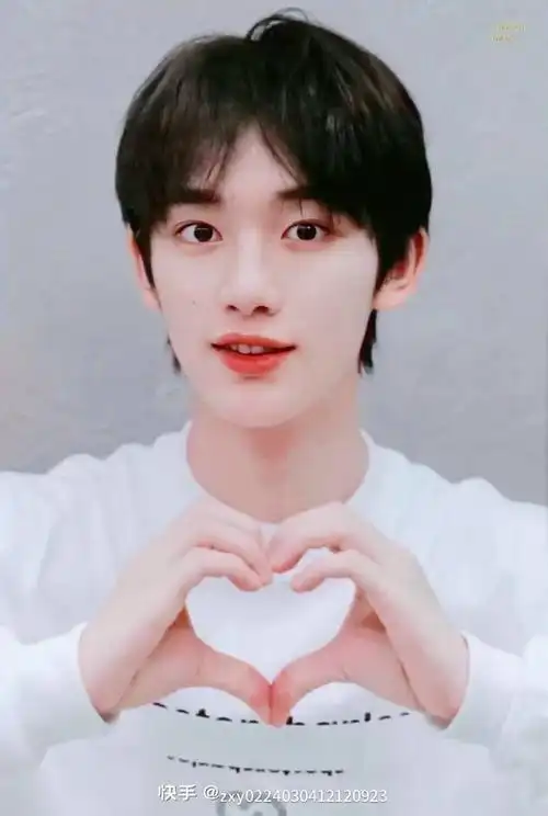 丁程鑫 - 堆糖,美图壁纸兴趣社区