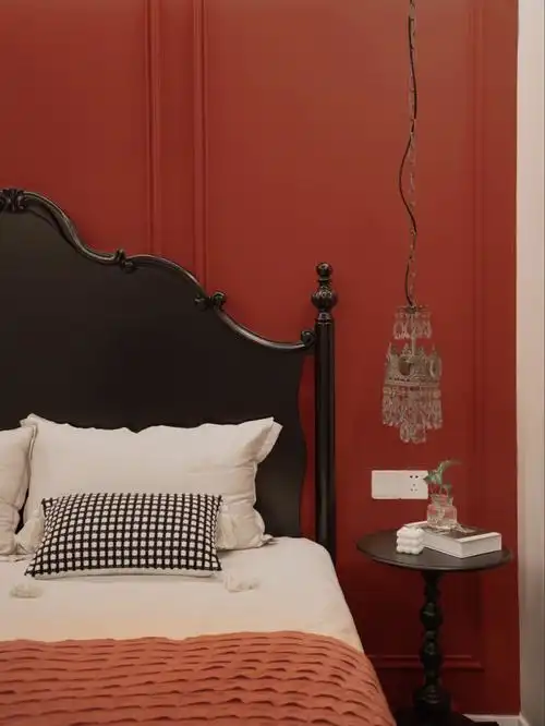 乳胶漆调色勃艮地红77可可蛋奶