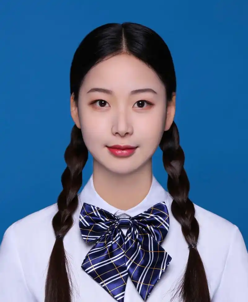 没有二寸证件照怎么办?四个步骤轻松搞定!