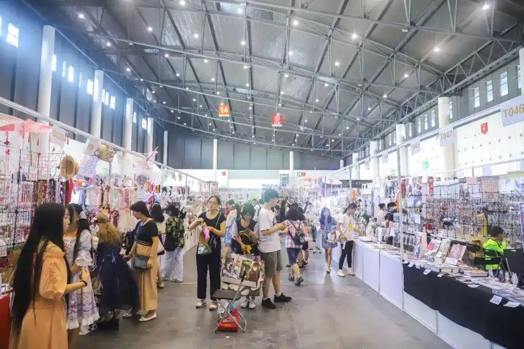 你心中描绘的风景用心的布景搭建最顶级嘉宾阵容成都人流量最大的漫展