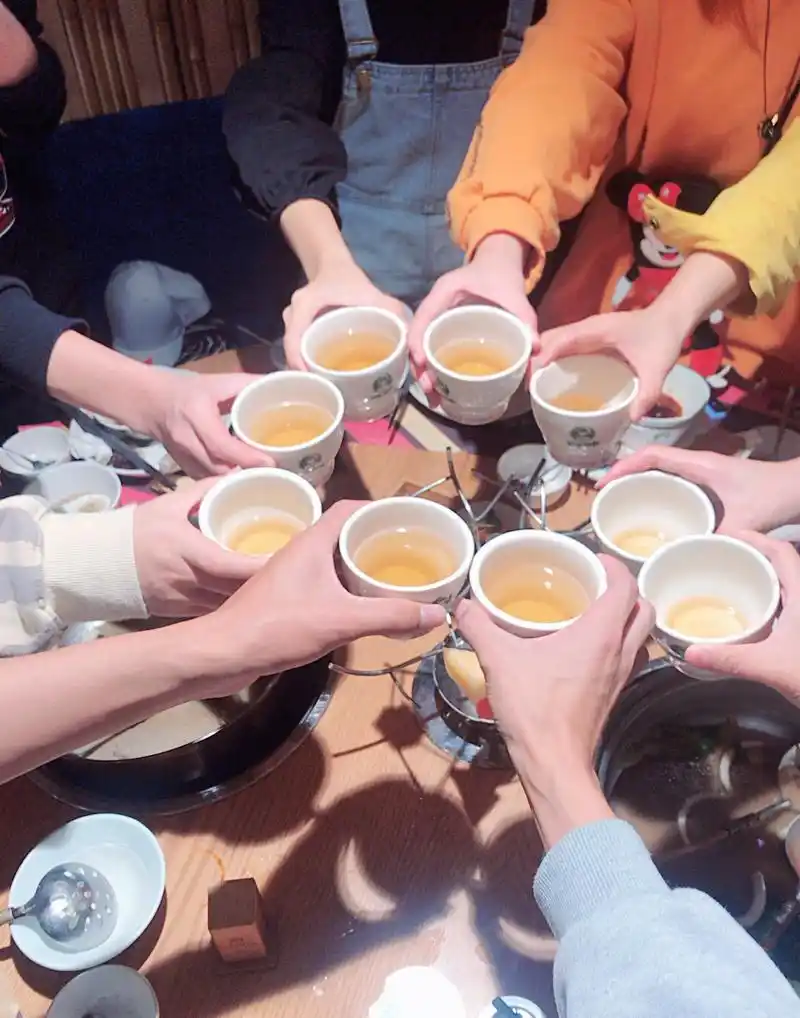 打卡广州美食跨年聚会椰子鸡甜甜的超好吃