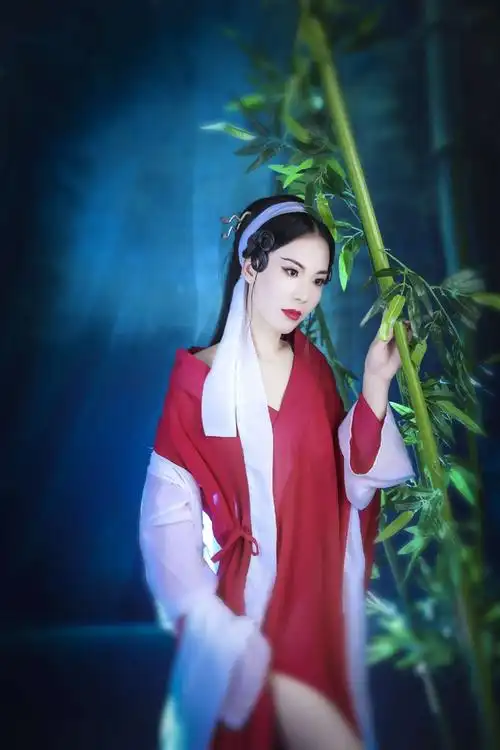 盘子女人坊客片欣赏之【紫竹林】