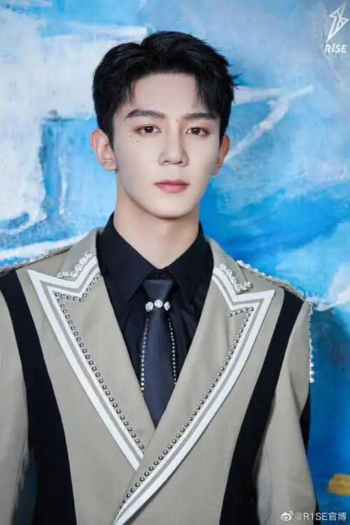 r1se 20210306图频集(创造营2021)