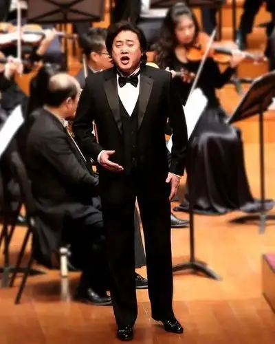 爱乐男合|世界著名男高音歌唱家戴玉强个人简介!