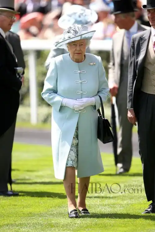 英国女王伊丽莎白二世 (queen elizabeth ii) 亮相2014英国皇家爱斯科