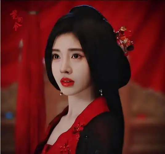 鞠婧祎花间令刚播就差评一片网友万年不变的妆容又来了