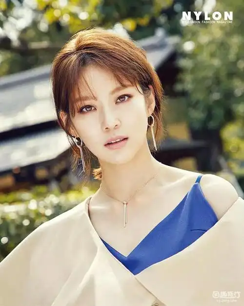 有清纯可人也有性感妖娆 颜值在线的90后韩国女演员