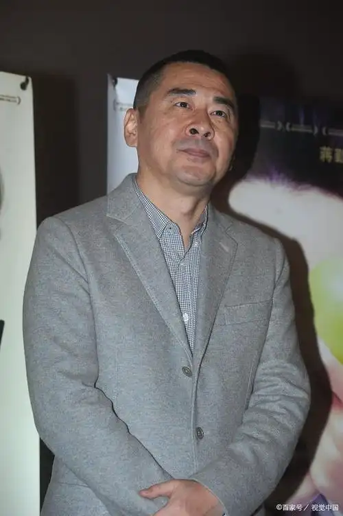 陈建斌回应成为抖音热门歌手尽显老戏骨大格局