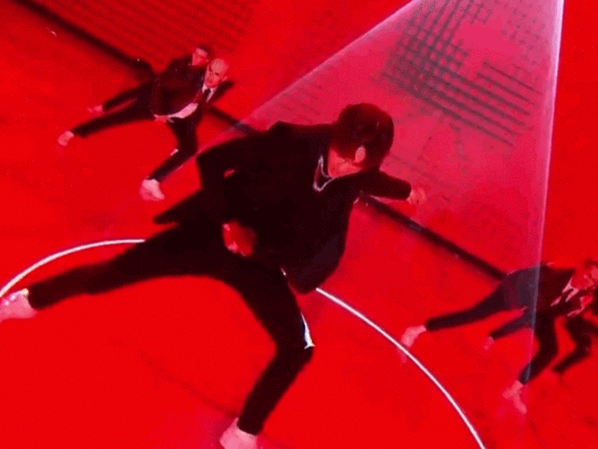 原创湖南卫视嗨爆夜晚会引热议灯光造型遭吐槽肖战王一博却获好评