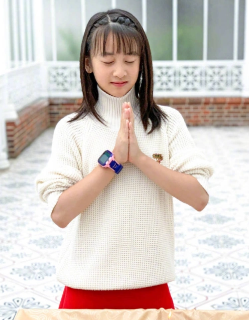 mmike穿搭橱 10小时前 我要分享 森碟无疑是明星群体中大家十分熟悉