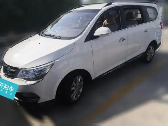 宝骏宝骏7302016款 1.