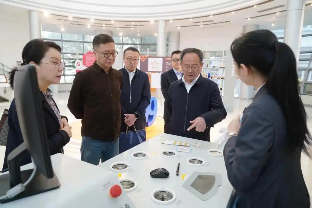 2月28日至3月1日,兰州市委常委,兰州新区党工委书记杨建忠带