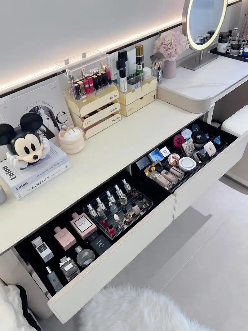 每个女孩理想的梳妆台!被全网网友夸爆了!精致女生卧室必备的 - 抖音