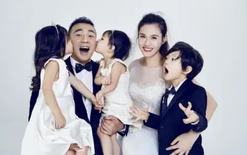 《爸哪儿》刘畊宏被爆破产,240万房产被查封,但是三个孩子呢?