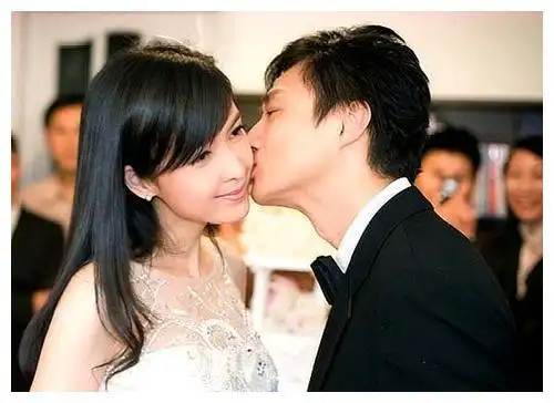 刘锡明|周慧敏|倪震_新浪新闻