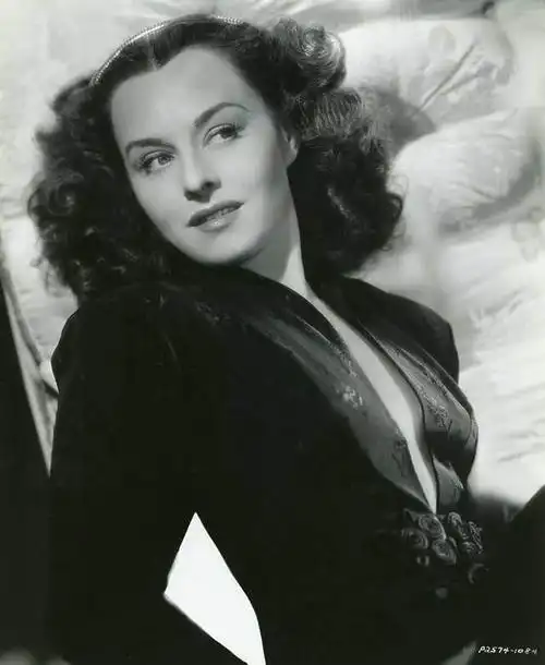 老照片:上世纪30-40年代那些惊艳了时光的好莱坞美女