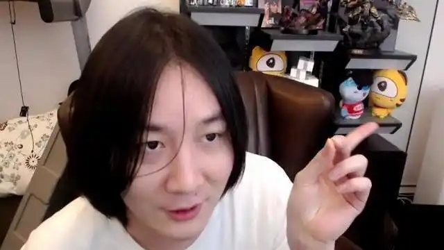 张大仙暴露旧照瘦时颜值不输小鲜肉粉丝要不你干脆减减肥