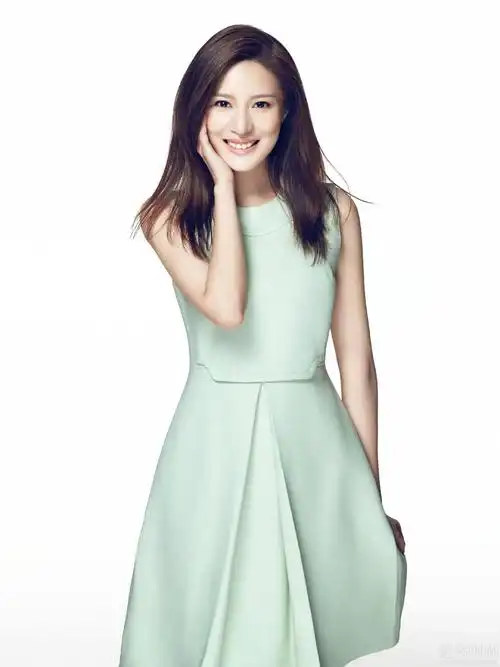 邬倩倩和邬靖靖什么关系 邬倩倩个人资料家庭背景作品揭秘(2)