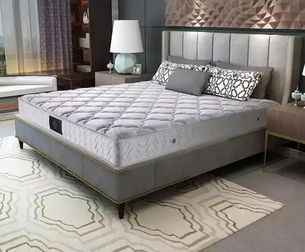 国内品牌很多的酒店用的床垫都是他家的,靠酒店联名款火出圈.