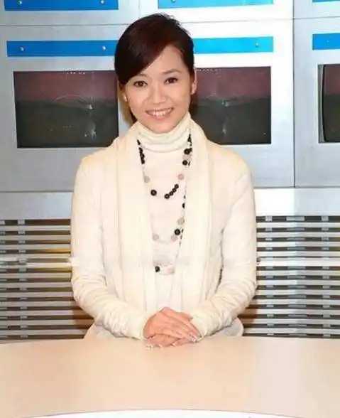 原创假面主播侯佩岑周杰伦唯一承认前女友却最终嫁给富豪