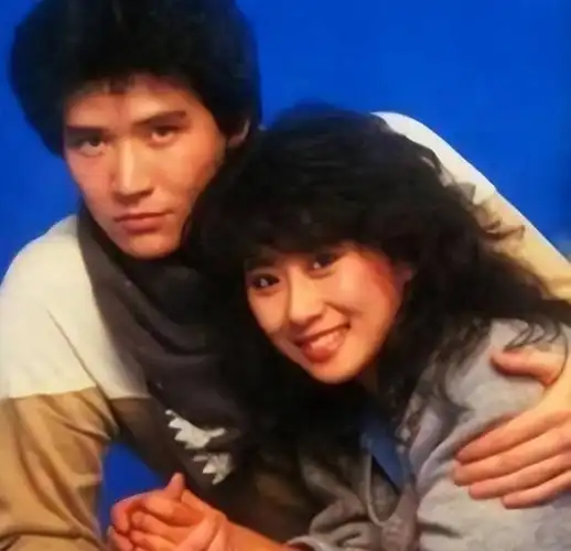 61岁费翔罕曝近况定居伦敦遇高温没空调错过叶倩文至今单身