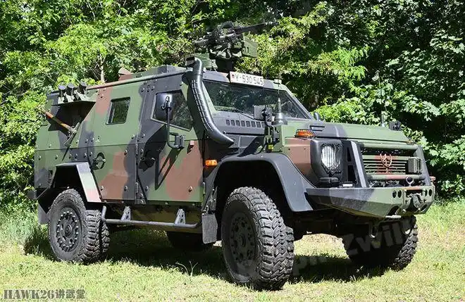 图说德军警卫营新型装甲车g级越野车改装而来售价超过500万