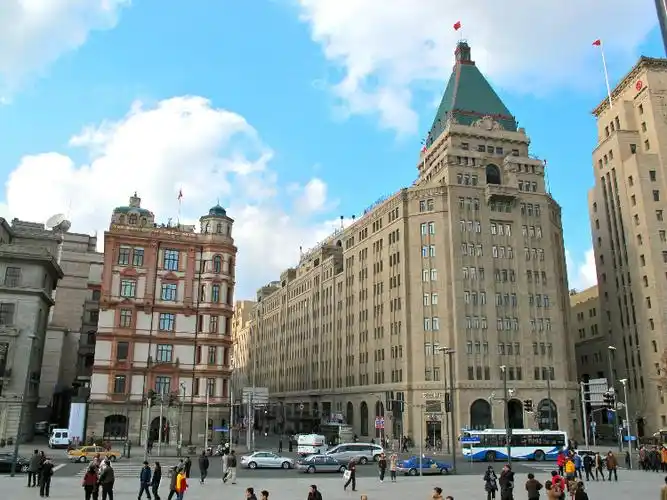 p>沙逊大厦(sassoon house)是英资新 a target="_blank" href="/item