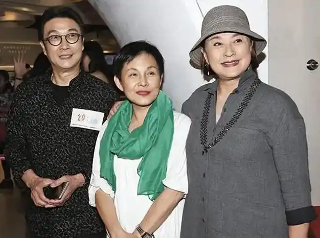 知名演员李影去世几天前在家中摔倒拒绝就医后不治身亡