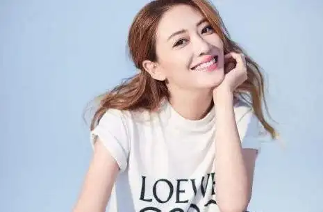 应采儿曾发文愿留住时间,两人系列甜蜜发糖,却避谈前女友张柏芝