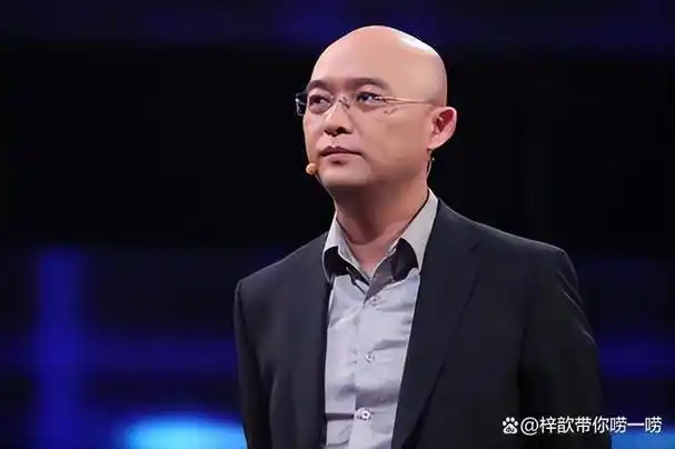 舞台下的孟非与乐嘉早已分道扬镳多年