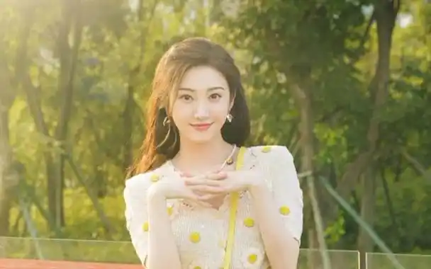 7月21日,是景甜的生日.