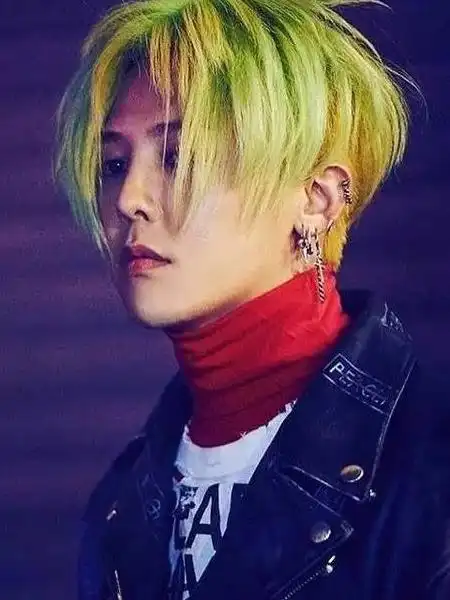 权志龙绿色发型