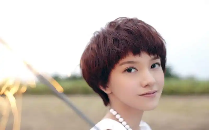 郭采洁短发图片