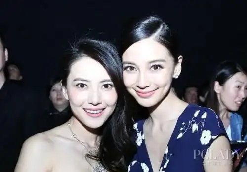 当红女星合照生死斗 你觉得谁更美