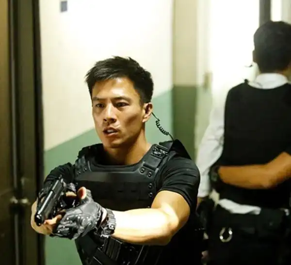 安志杰颜值和功夫都不差,这些年就是不温不火,实在让人费解!