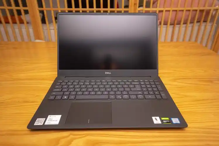 49年入国军dell戴尔7590顶配入手开箱分享