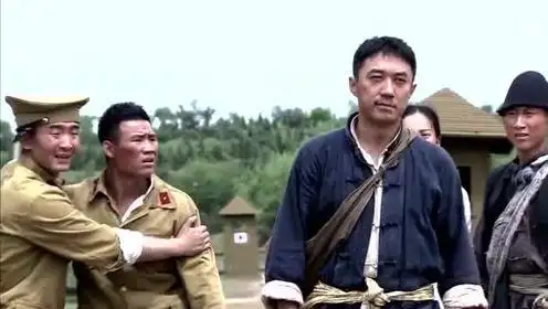 赵有亮被鬼子包围,大招被鬼子抓住,神秘人前来帮忙!