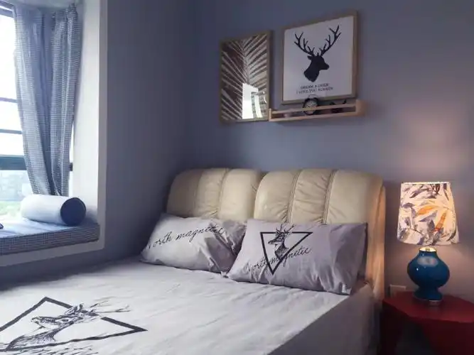 卧室墙面刷什么颜色好看?