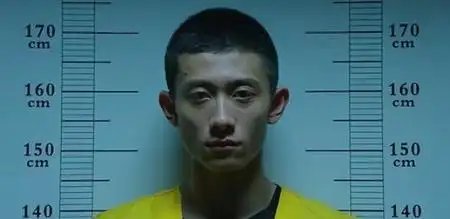 进监狱的人都要剃光头吗为什么犯人进监狱要剃光头发