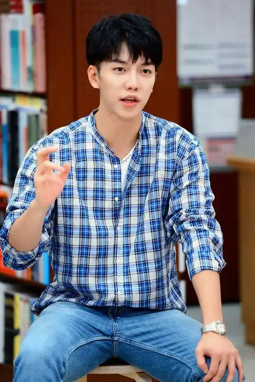 李升基 seung gi lee的图片