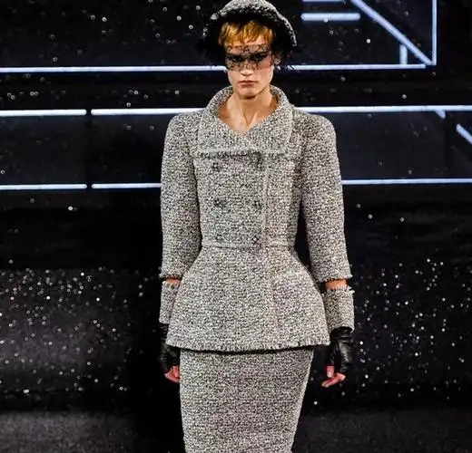 香奈儿 (chanel) 2011秋冬高级定制秀大图(1)-设计家园-世界服装鞋帽