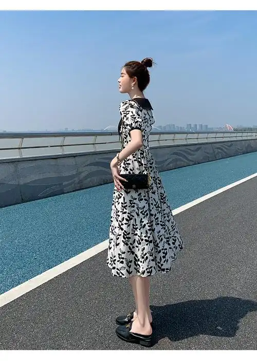 魅斑法式娃娃领连衣裙2022年新款韩版夏季高腰显瘦印花感茶歇裙子图片