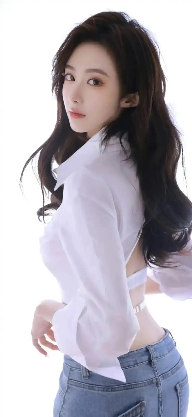 渣男壁纸系列#美女模特#全新欧蓝德威风出战  - 抖音