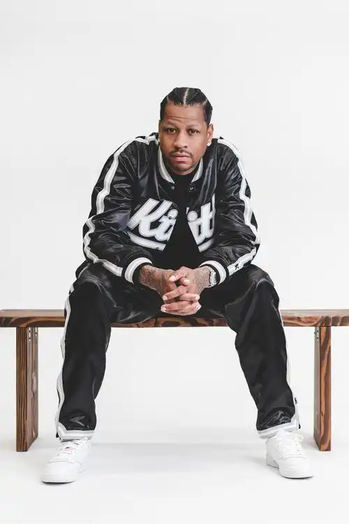 忠艾一生,名人堂球员艾弗森穿着演绎潮店联名 lookbook