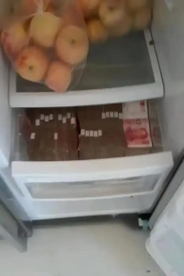 土豪低调微信炫富表情包jpg