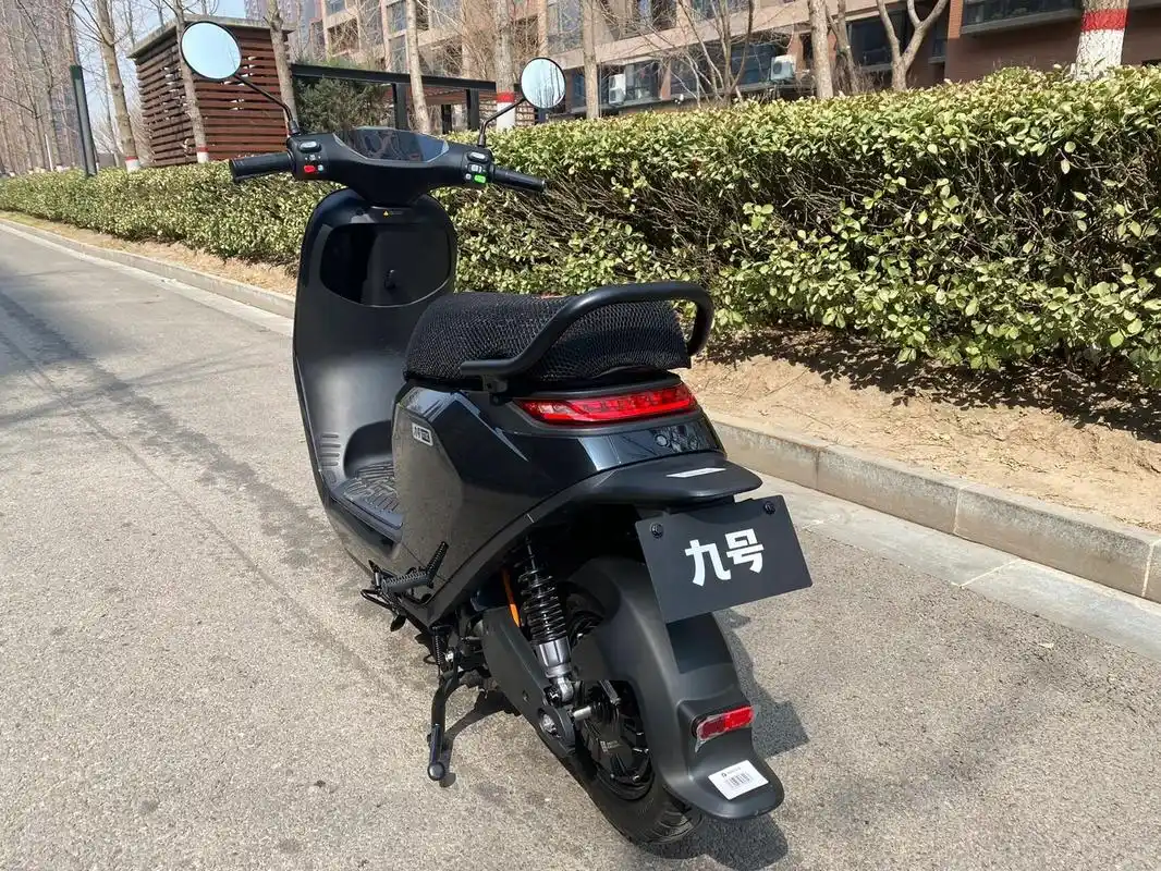 浅谈九号n70c 提车回来两个礼拜有余,目前行驶里程246km.