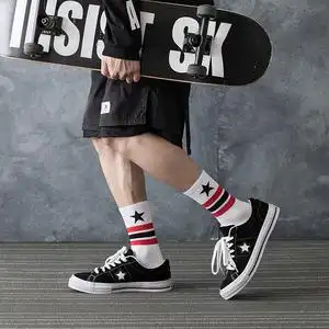 三条杠白色ins袜子男长筒袜潮牌日系个性街头嘻哈百搭篮球高帮夏