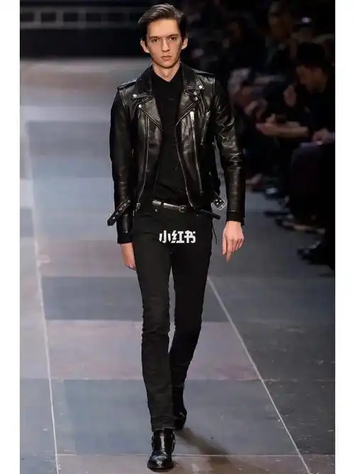 2013年也是hedi在saint laurent颠峰的开始,我购入这件皮衣挺晚的,会